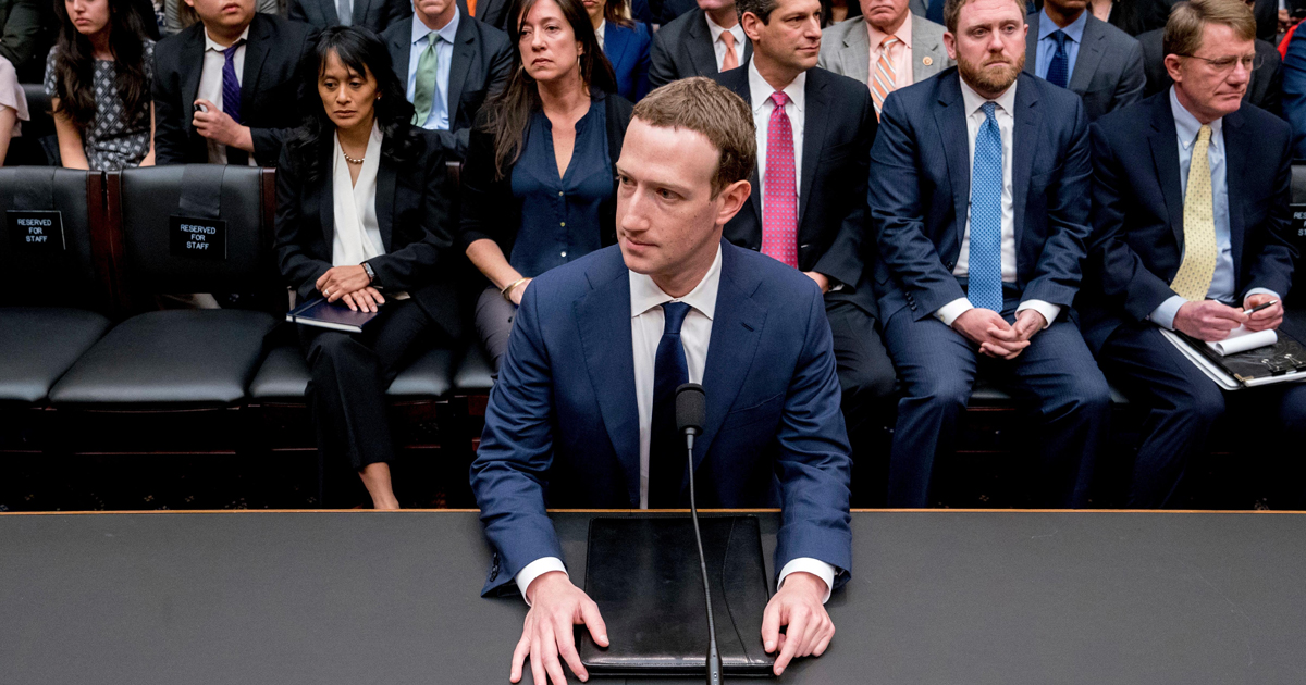 Facebook Embroiled In Yet Another Controversy,Startup Stories,2018 Technology News,Startup News India,Facebook CEO Mark Zuckerberg,Cambridge Analytica data leaks issue,Facebook Controversy,Facebook Data Leak Controversy,Facebook Embroiled Controversy