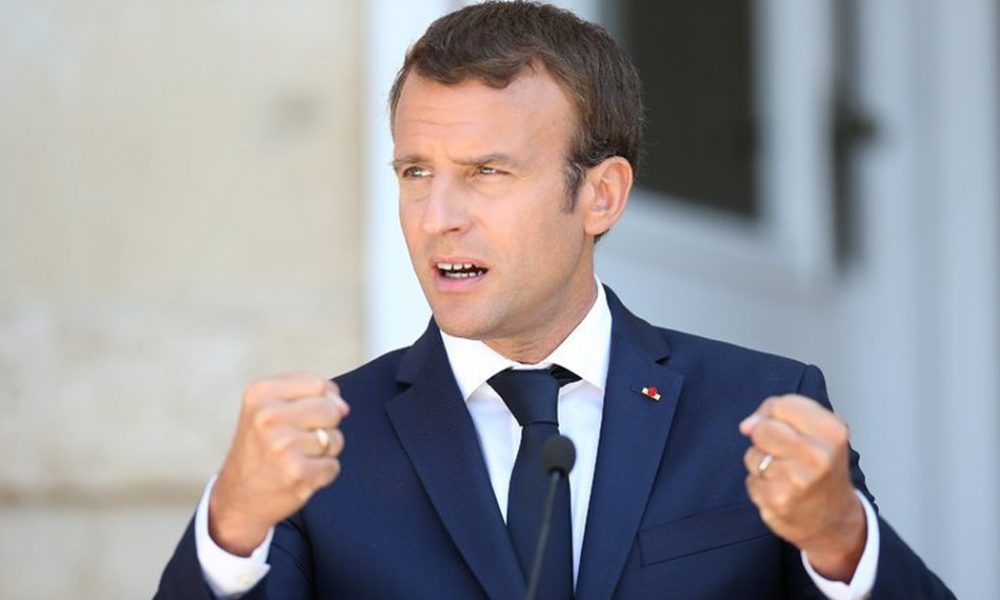 Emmanuel Macron Lunches Tech Gurus Of World,President of France,Startup Stories,Startup News India,2018 Best Motivational Stories,Inspiring Startup Story,Tech for Good summit,Famous Tech Gurus,Special Story About Emmanuel Macron,World Tech Gurus