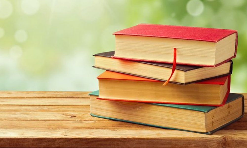 Four Books About Finance, 4 Books Every Young Entrepreneur,Startup Stories,2019 Latest Business News,2019 Entrepreneur Books,Best Entrepreneur Books of 2019,Entrepreneur Business Books,Latest Entrepreneur Books,Must Read Books Entrepreneur About Finance, startup stories, Top 5 Finance Books